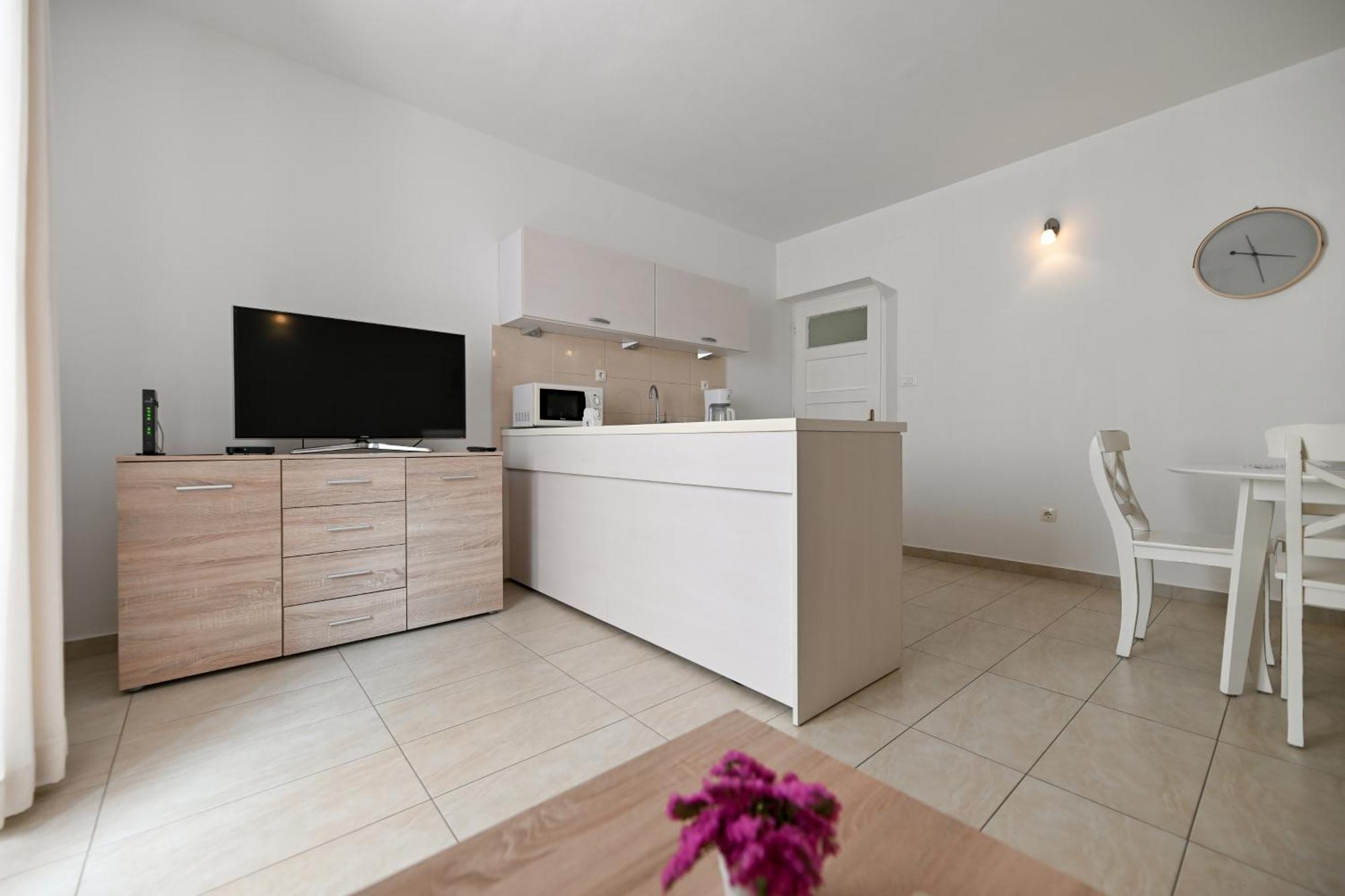Near Zadar City Center Apartment With Free Parking And Air Condition In Each Room Екстер'єр фото